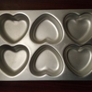 Wilton Other Nwt Pikachu Cake Pan W Recipe Insert Poshmark